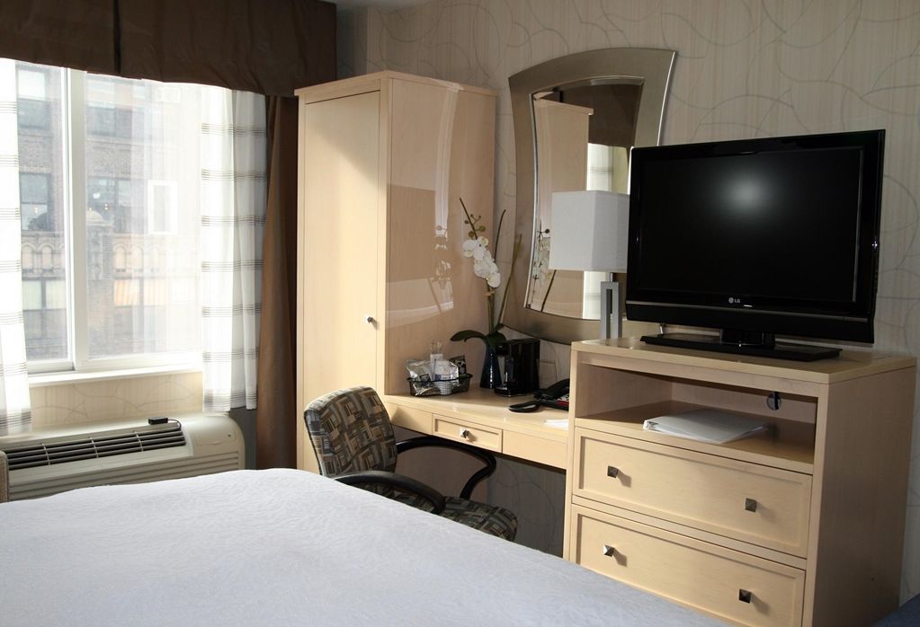 Hampton Inn Manhattan - Times Square South Νέα Υόρκη Εξωτερικό φωτογραφία