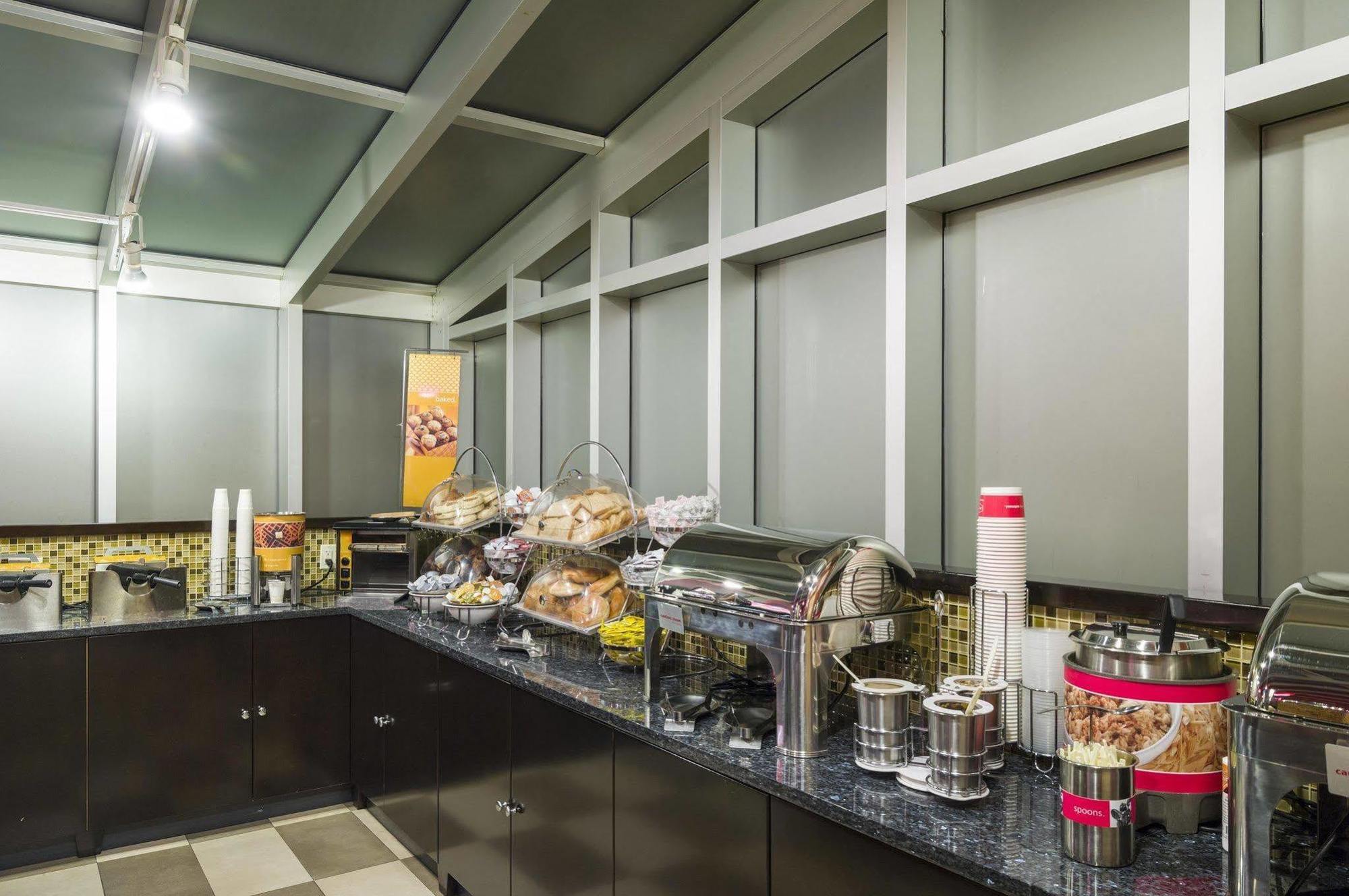 Hampton Inn Manhattan - Times Square South Νέα Υόρκη Εξωτερικό φωτογραφία